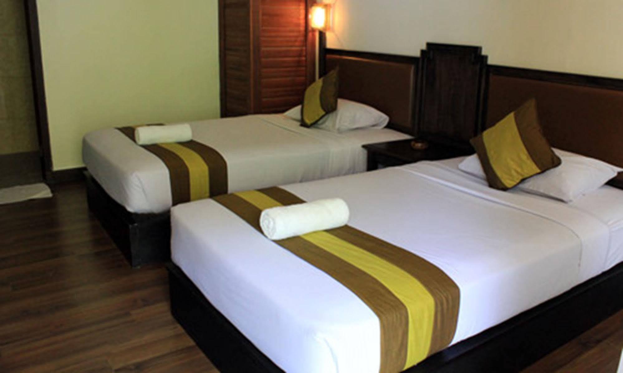 The Flora Kuta Bali Hotel 3*